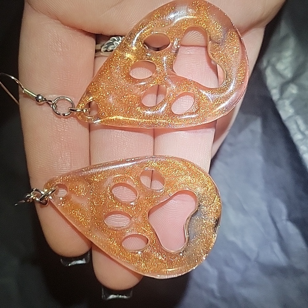 🆕️🐾Paw Earrings - Handmade Liquid Gold